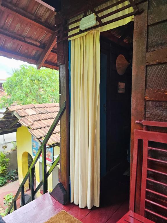 Bird House Mirissa - 14