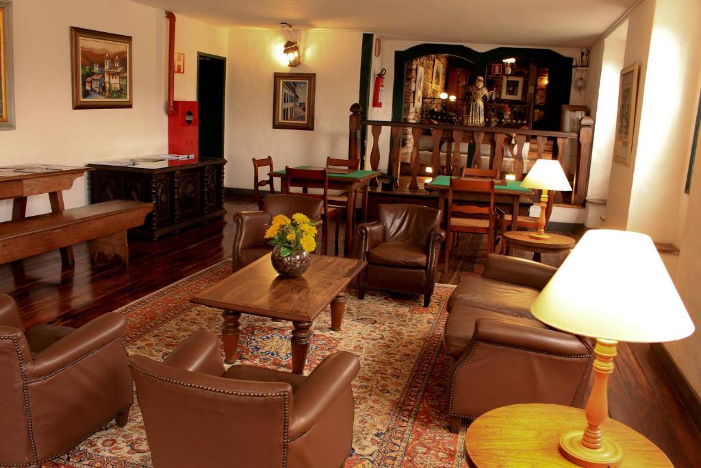 Hotel Luxor