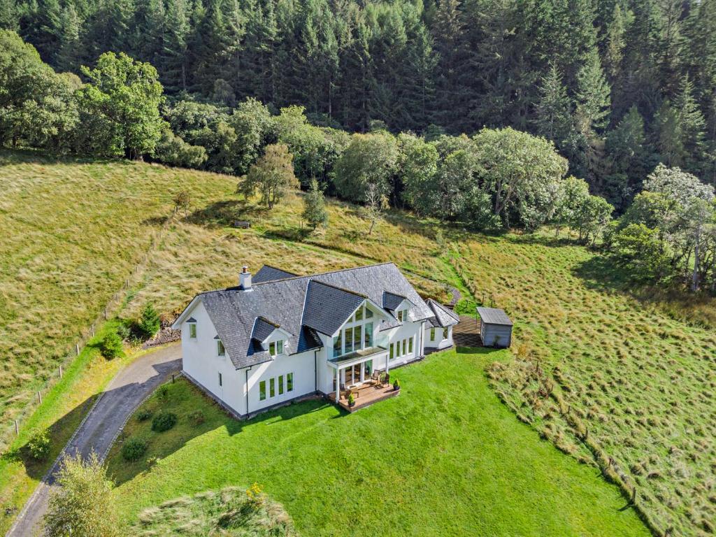 Φυσικό τοπίο κοντά σε αυτή η παραθεριστική κατοικία