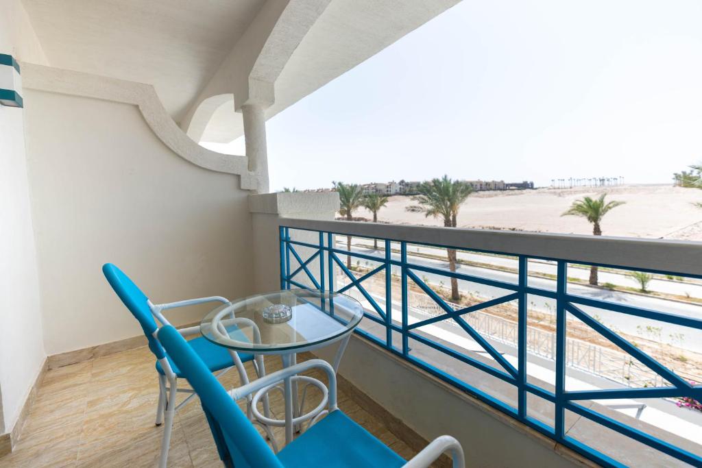 Flow Spectrum Resort Sahl Hasheesh - 4