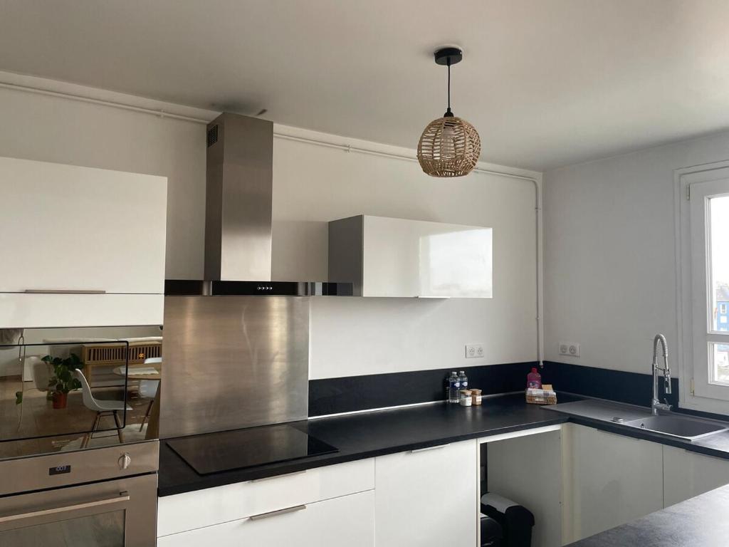 Η κουζίνα ή μικρή κουζίνα στο La Parenthèse