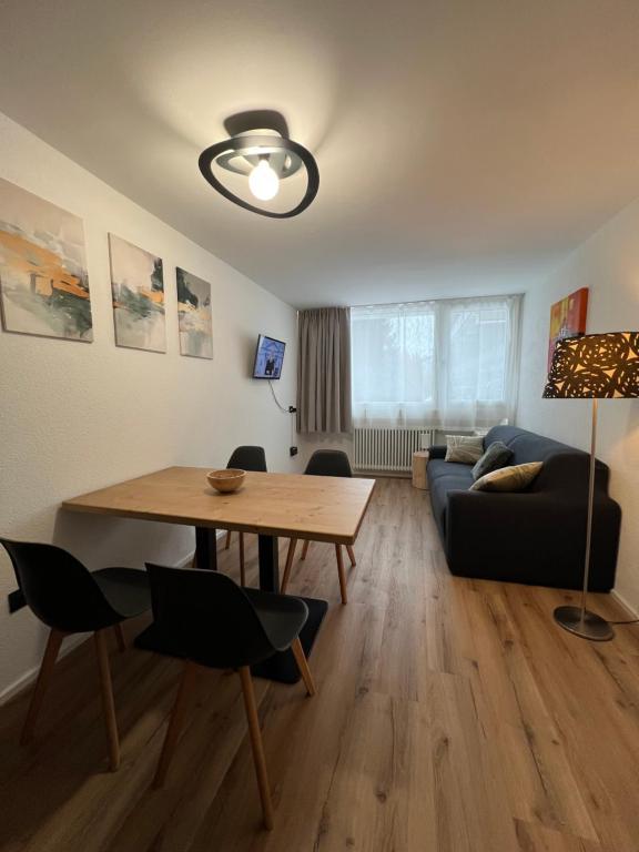 TV a/nebo společenská místnost v ubytování Appartamento Marilleva 1400