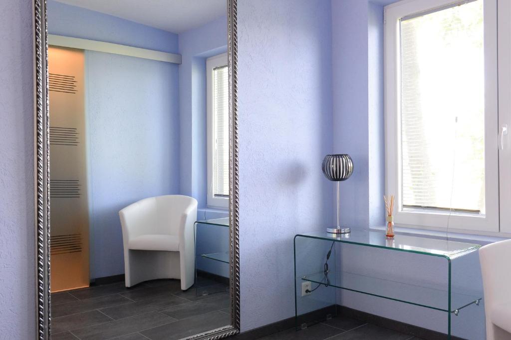 Hotel Belp Bern Airport Free Parking - 