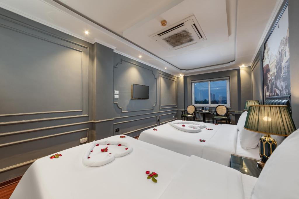 Μια τηλεόραση ή/και κέντρο ψυχαγωγίας στο The MaxWell Hanoi Hotel