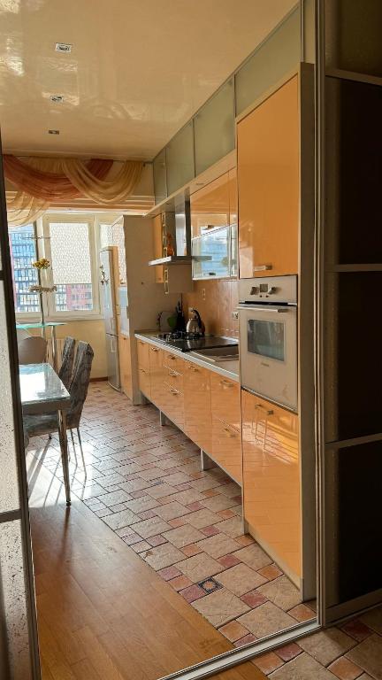 Spacious 4-Bedroom Apartment Near Center & Arcadia фото 3