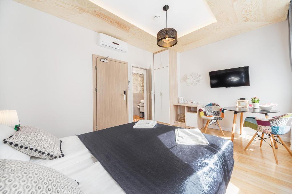 Six Suites, Old Town - Resim 25