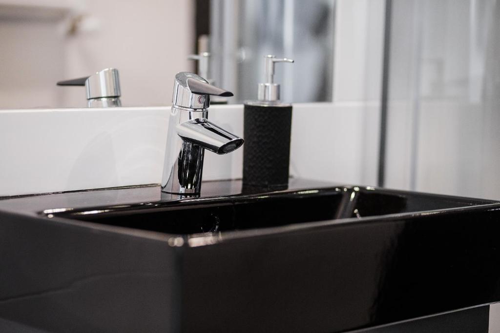 Six Suites, Old Town - Resim 32