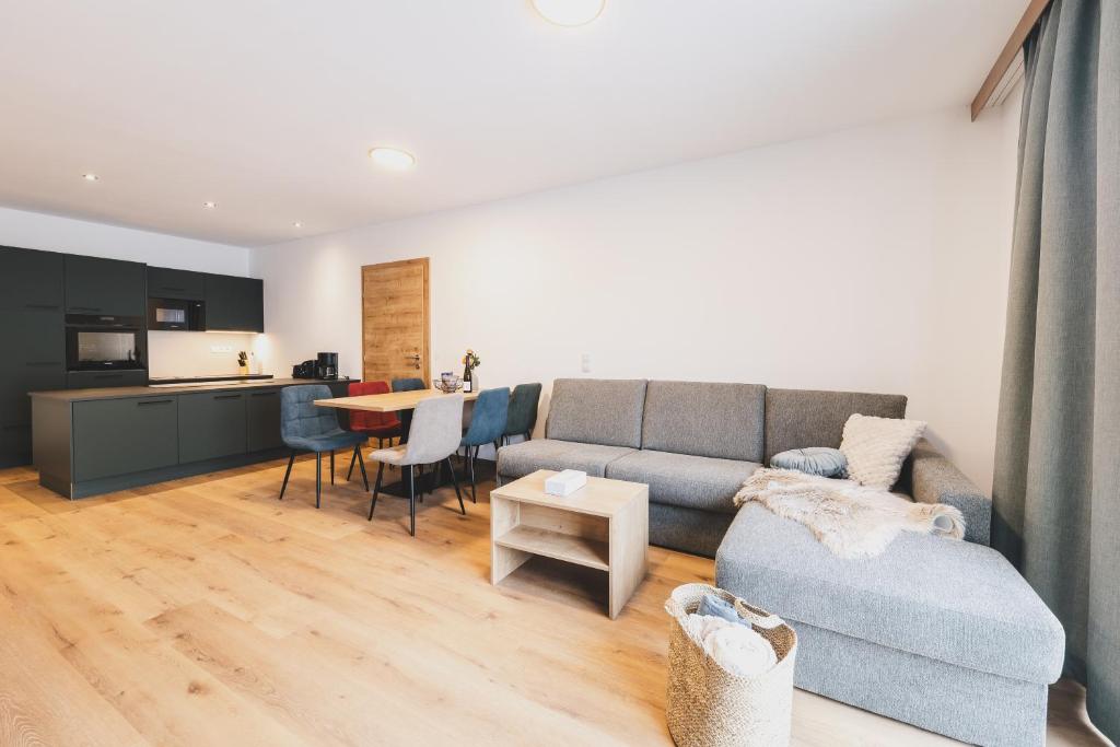 Kuchyň nebo kuchyňský kout v ubytování Dorfvilla Niedernsill