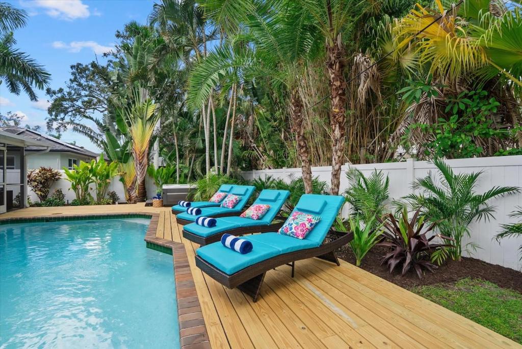 Gallery image of Blue Tide Bungalow in Bradenton