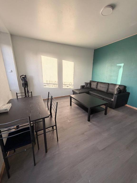 Gallery image of Appartement 3 Kerinou BREST avec TV dans la chambre & le salon - Entrée autonome in Brest