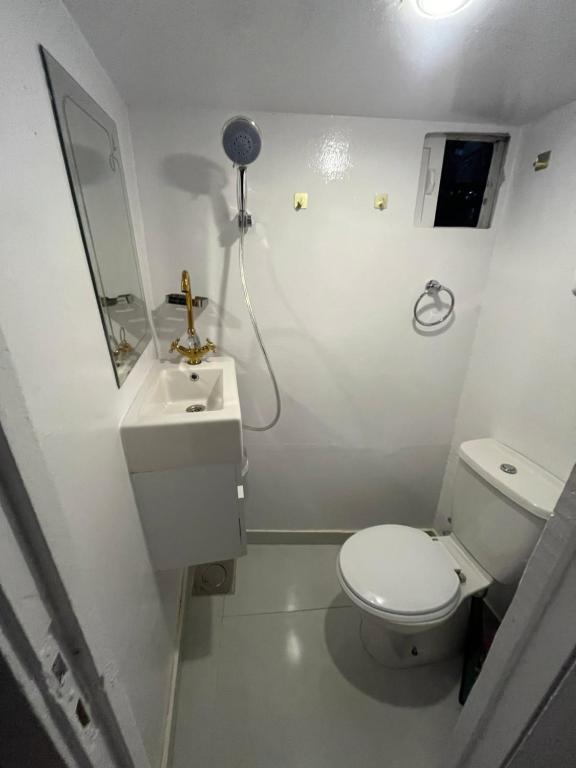 Ένα μπάνιο στο Assuan Felucca