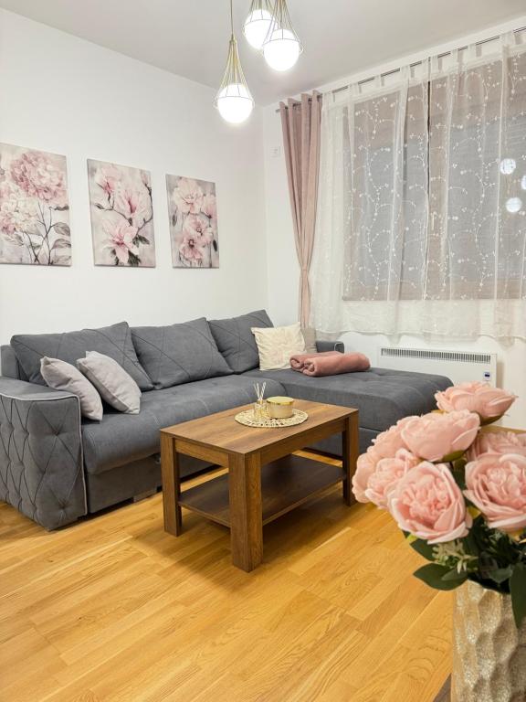 Гостиная зона в Prestige Forest Resort Zlatibor Wellness & Spa