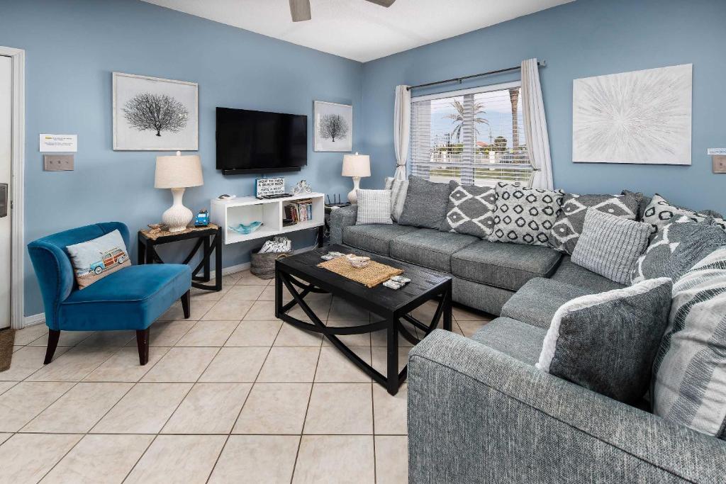 Et opholdsområde på Sunset Cottages 5A Pet friendly condo