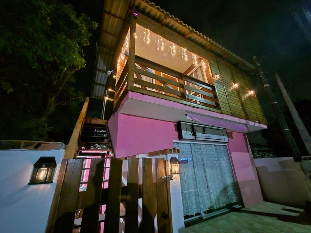 En balkon eller terrasse på Sobradinho de madeira