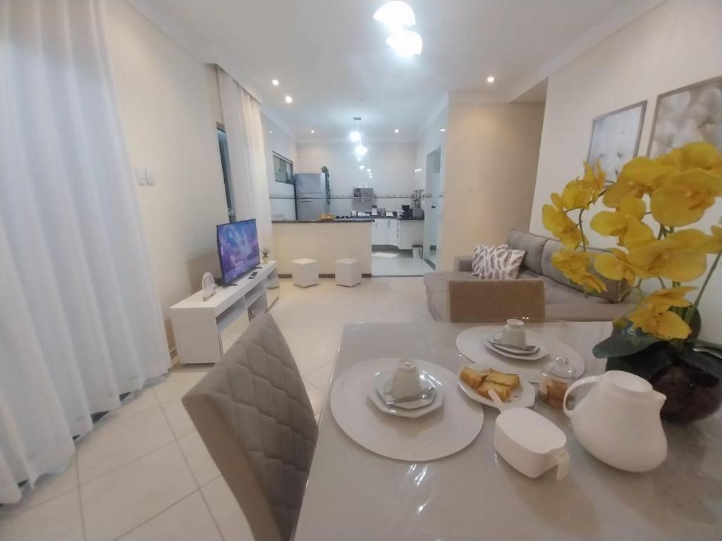 Kuchyň nebo kuchyňský kout v ubytování Apartamento próximo avenida São Domingos