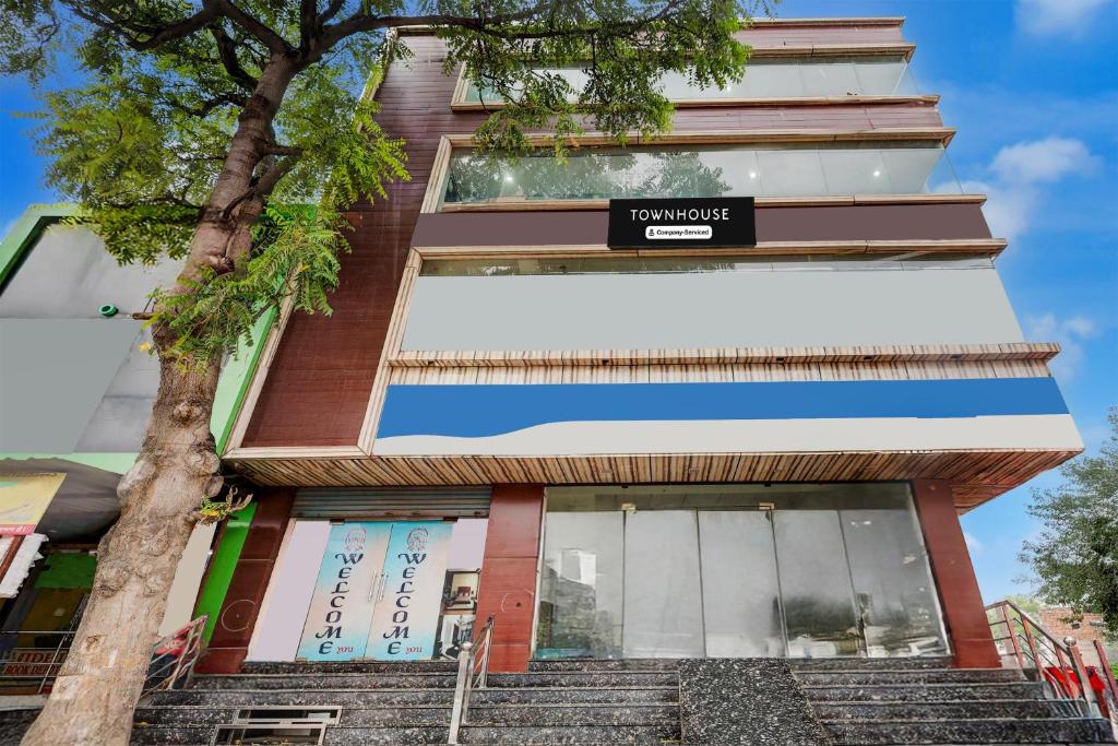 Clădirea în care este situat/ăhotelul