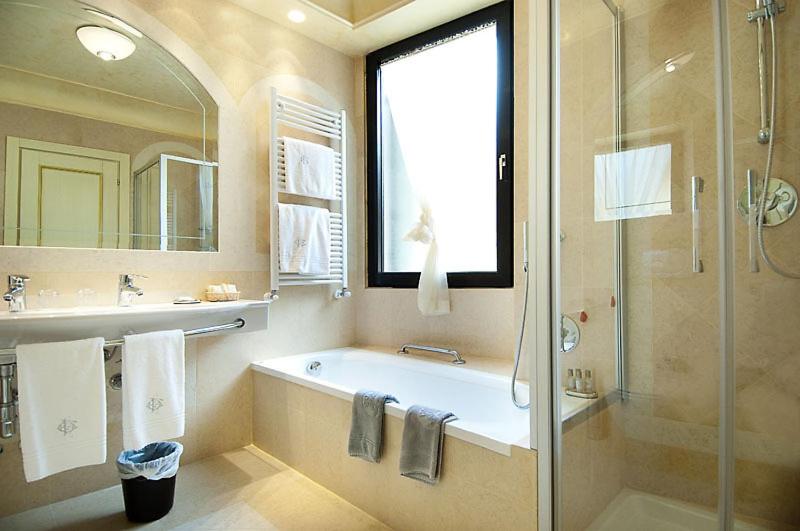 Hotel Colomba d'Oro - Resim 45