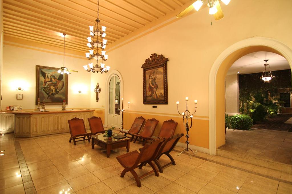 Posezení v ubytování Hotel Boutique La Mision De Fray Diego