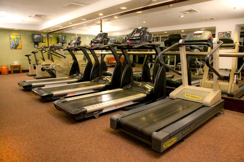 Fitness centrum a/nebo fitness zařízení v ubytování Sunway Hotel Phnom Penh