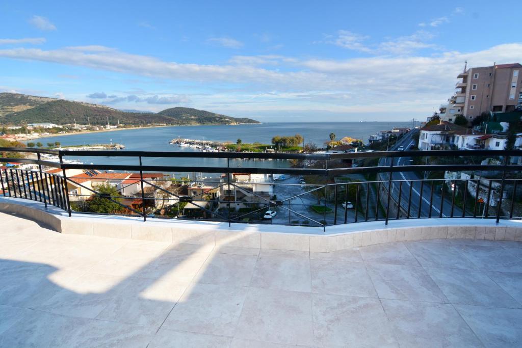 Thalassa apartment