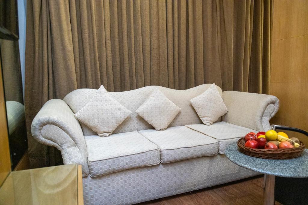 Ramee Guestline Hotel Dadar photo