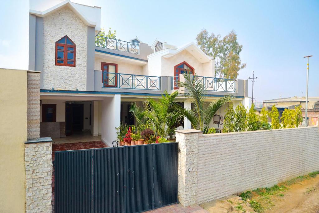 Gallery image of Sukoon Farms in Karnal