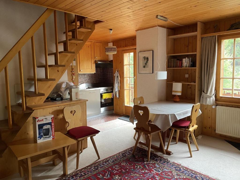 Η κουζίνα ή μικρή κουζίνα στο Marmottes D40