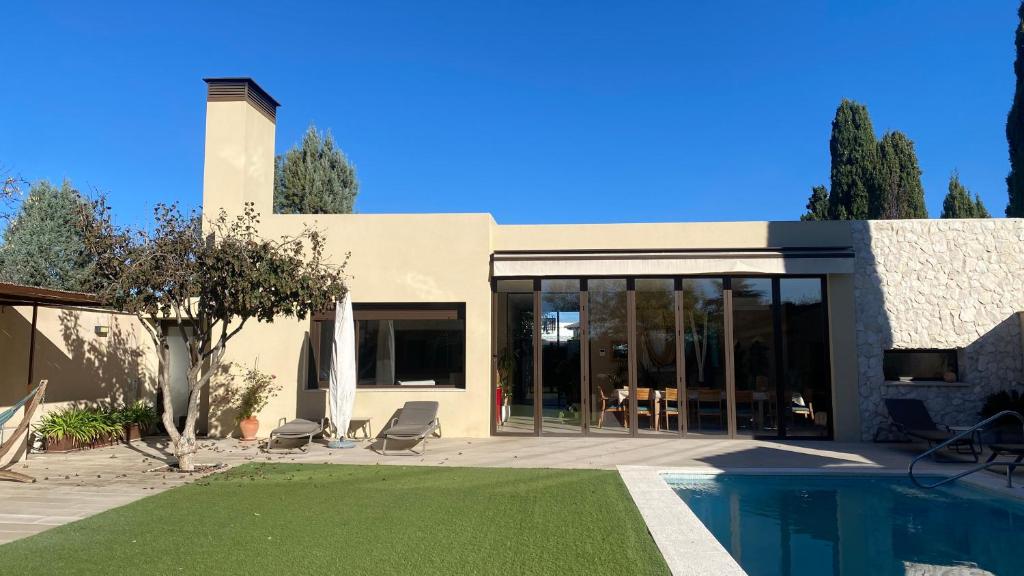 Bazén v ubytování Las Fatiguitas nebo v jeho okolí