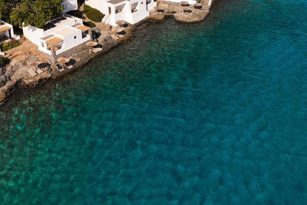 Minos Beach Art Hotel, a Member of Design Hotels - 13