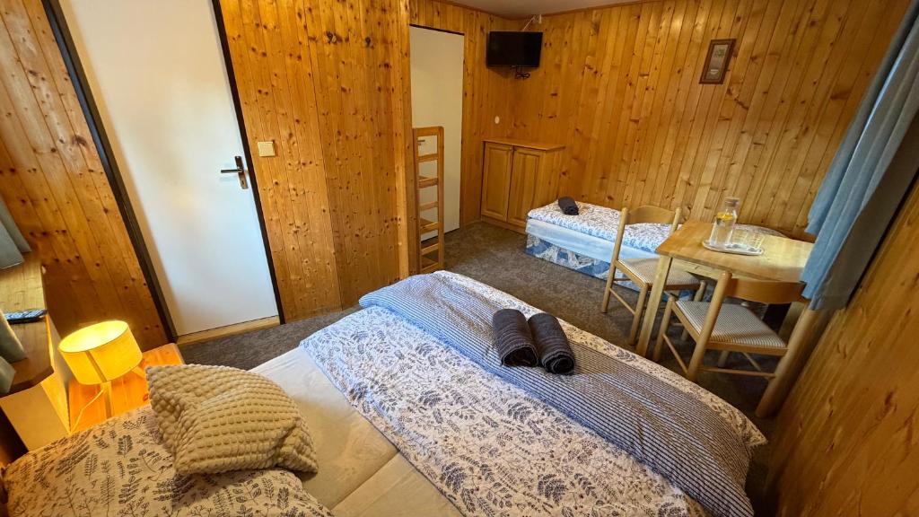 Bílá Labuť Pec - 5