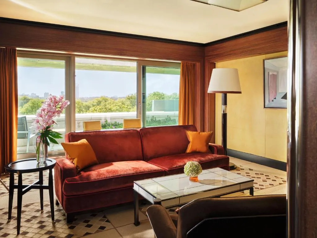London Balcony Suite