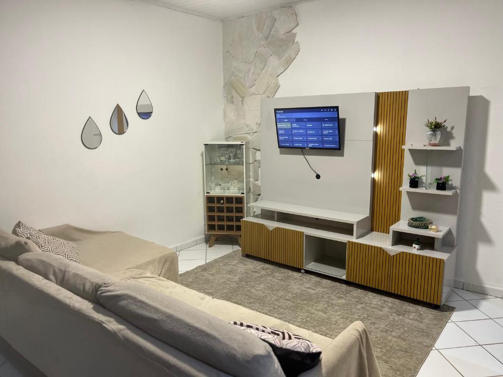 Фотография из галереи Casa com piscina e área kids в городе Серра