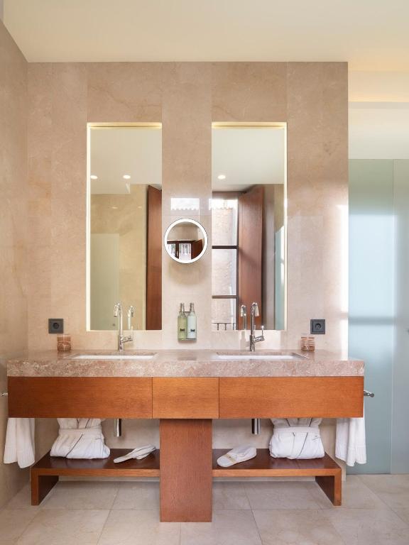 Castell Son Claret - The Leading Hotels of the World photo 2
