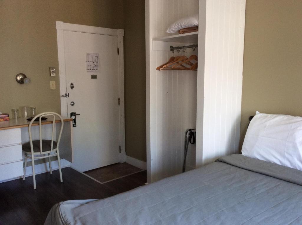 Auberge St-Louis - Resim 29