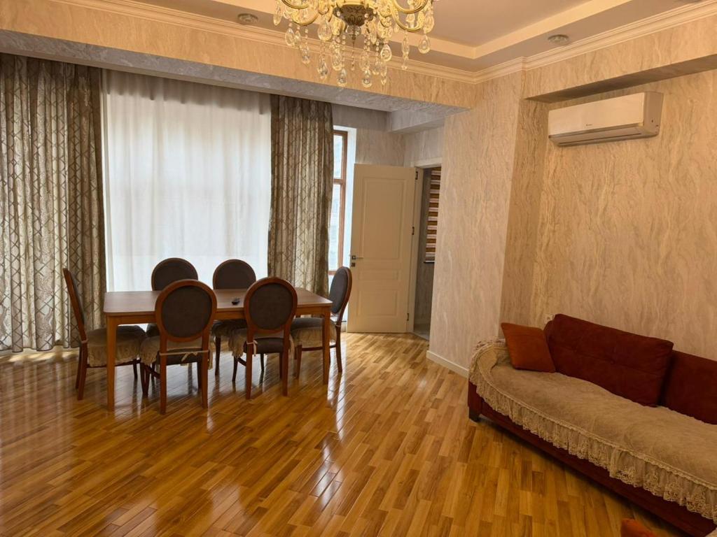 Фотография из галереи Family Comfort Stay Baku в Баку