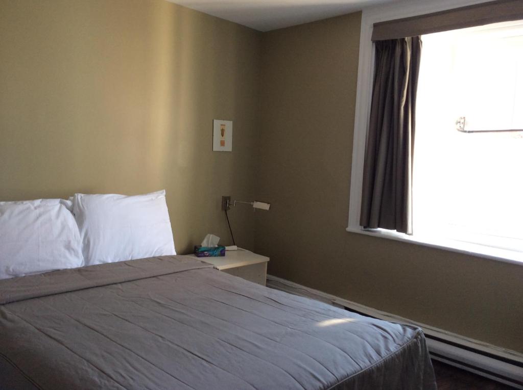 Auberge St-Louis - Resim 30