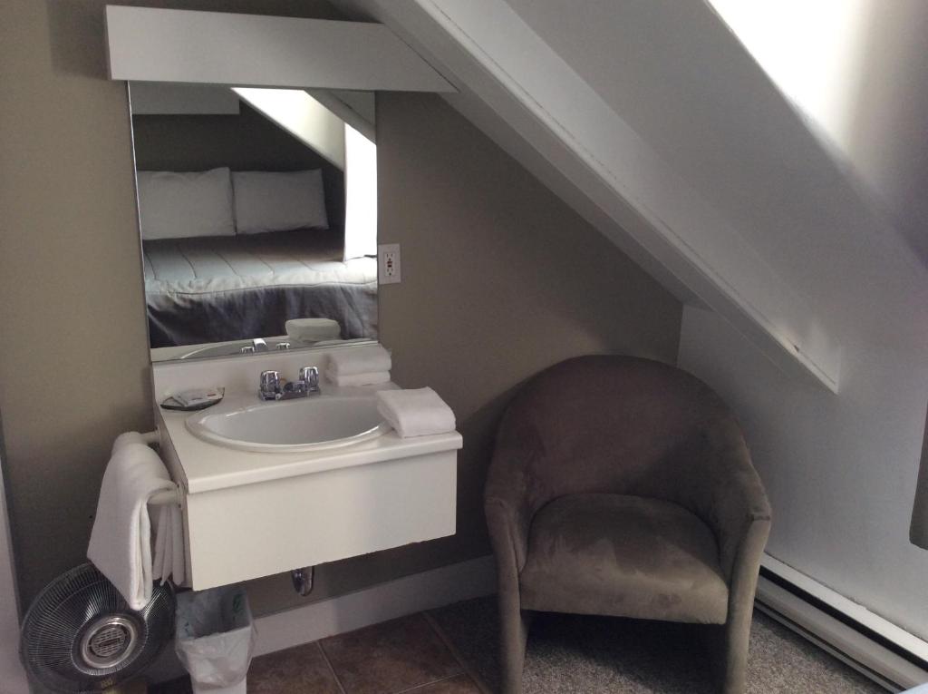 Auberge St-Louis - Resim 34