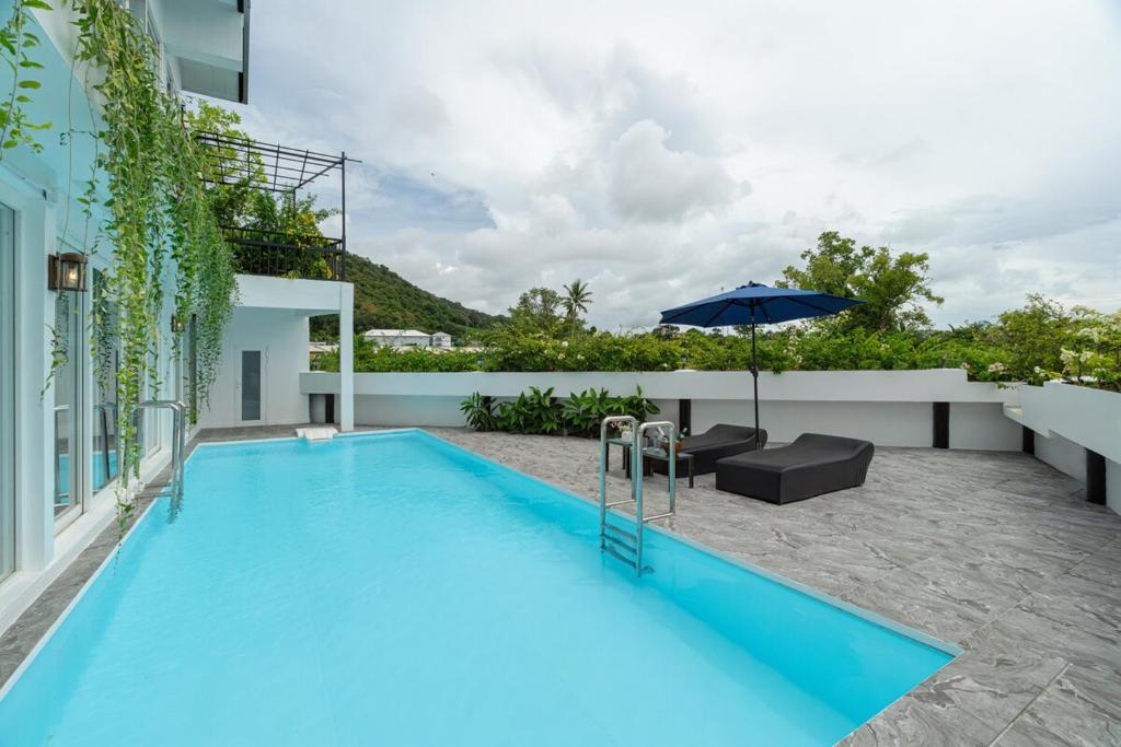 Hồ bơi trong/gần The Garden Escape Villa, Private Tropical Hideaway