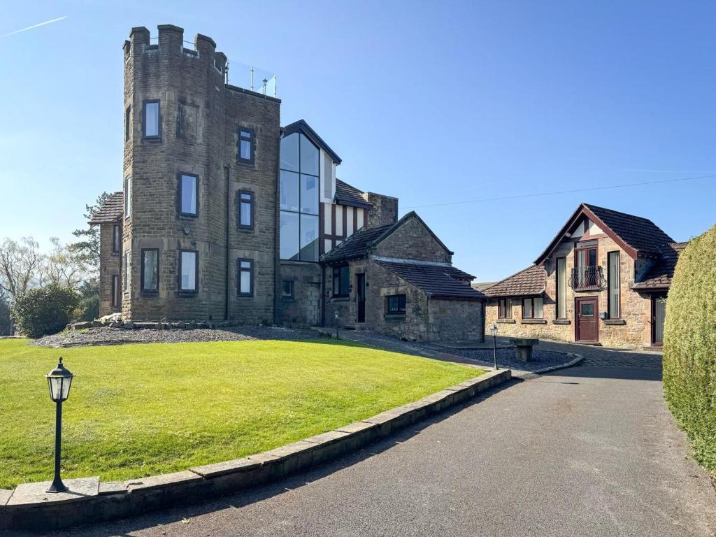 Tòa nhà nơi nhà nghỉ dưỡng tọa lạc