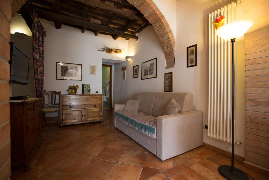 Posezení v ubytování Antica Fonte Residenza di Siena