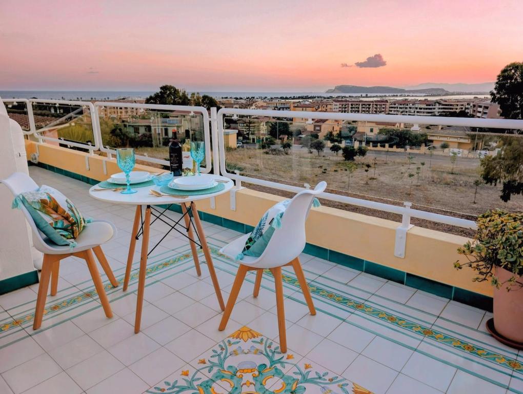 Μπαλκόνι ή βεράντα στο Oasis on the Gulf with a Sea View - Unique Roof Top Condo