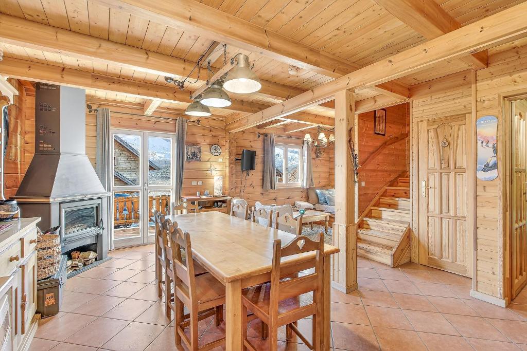 Et tv og/eller underholdning på Chalet la montagne numero 10