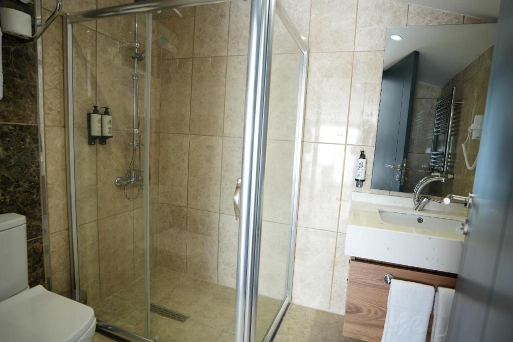 Business Life Hotel Güneşli - Habitación Triple Estándar
