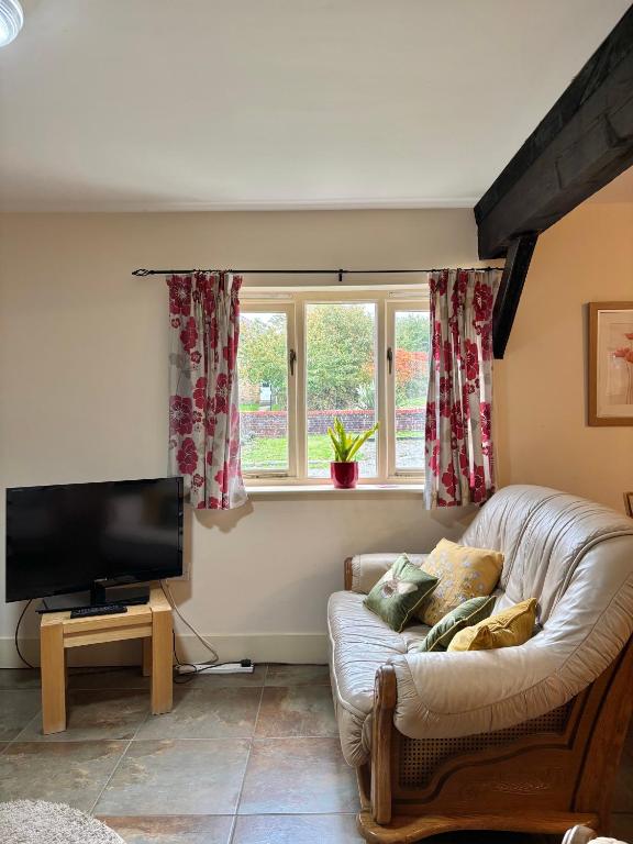 The Farmyard at Doddington - Mixed Dormitory Room