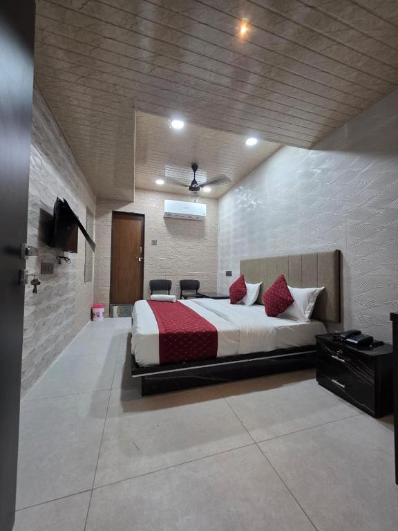 Giường trong phòng chung tại Hotel Tree