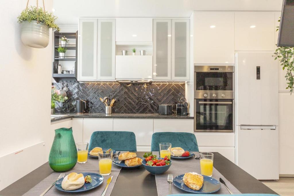 B35 - Andorinha City Heart Apartment in Lagos - 5