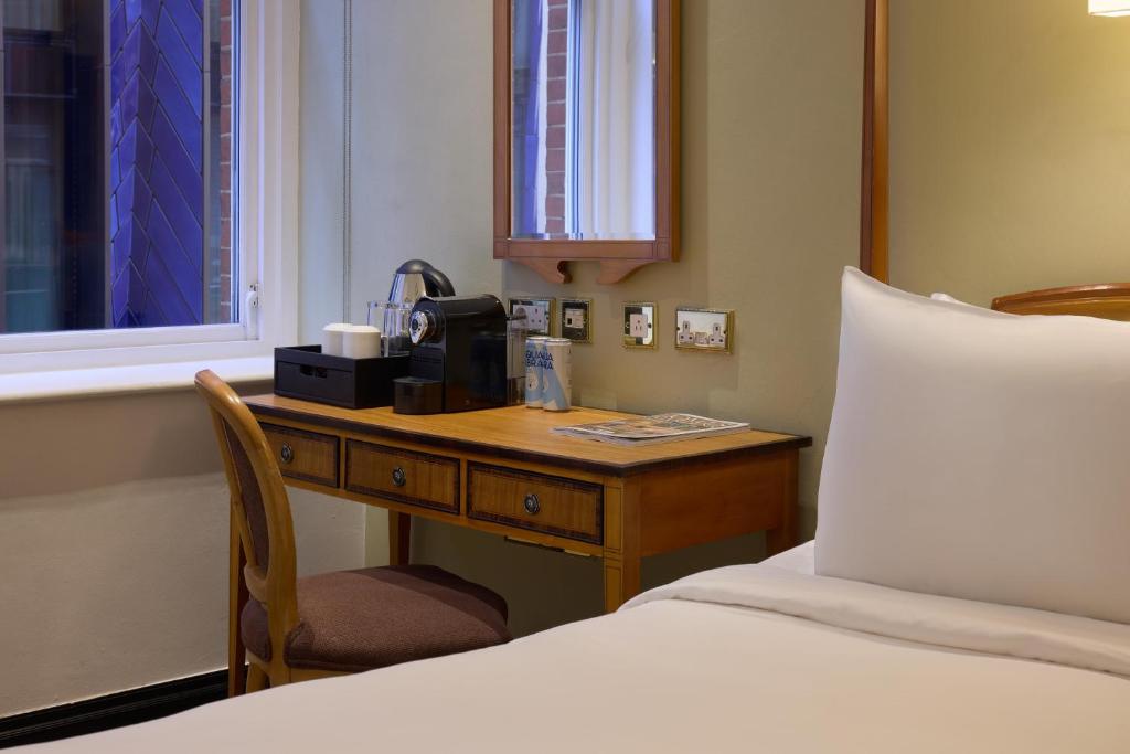 Radisson Blu Hotel, London Leicester Square - formerly Hampshire - 