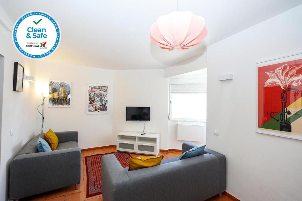 B49 - Postigo View Flat in Lagos