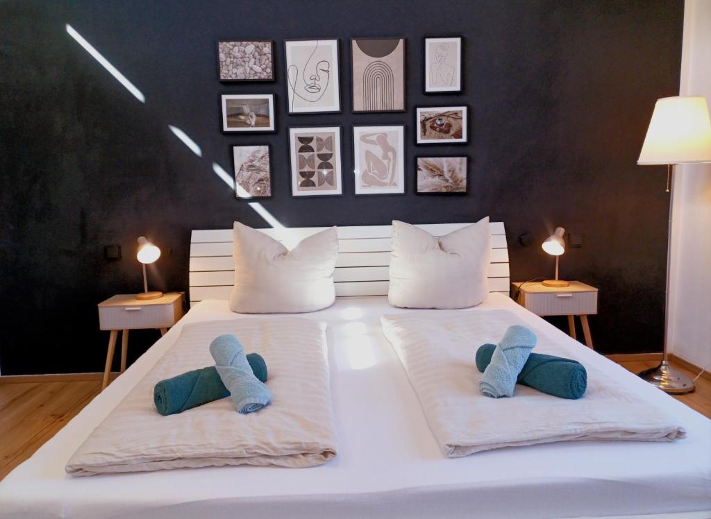 Postel nebo postele na pokoji v ubytování Haus im Grünen - Aktiv-Card Partner!