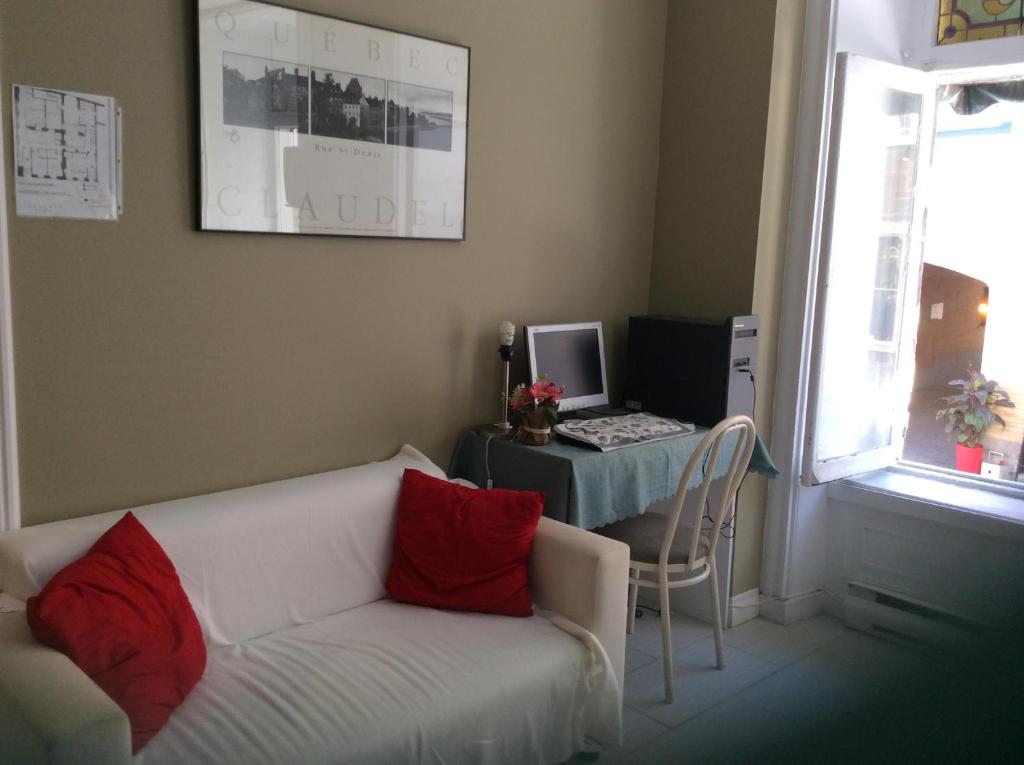 Auberge St-Louis - Resim 40